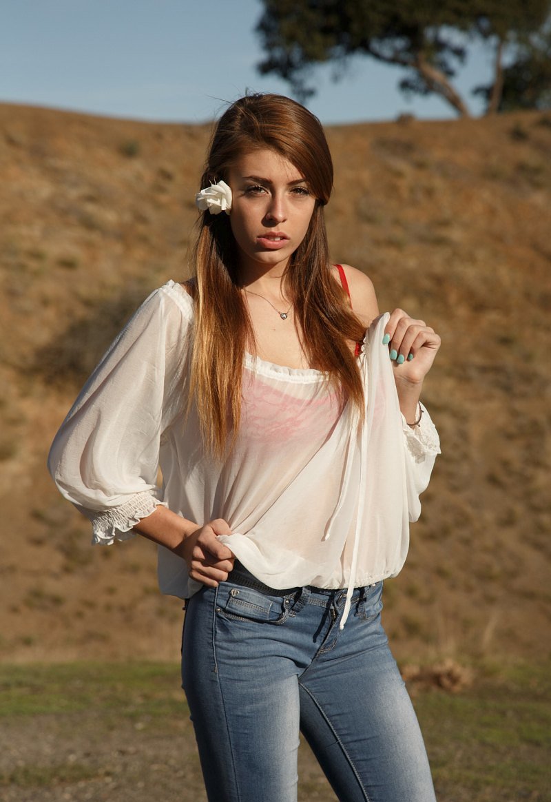 Фатима, 21